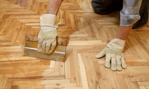 barnizado de parquet al agua